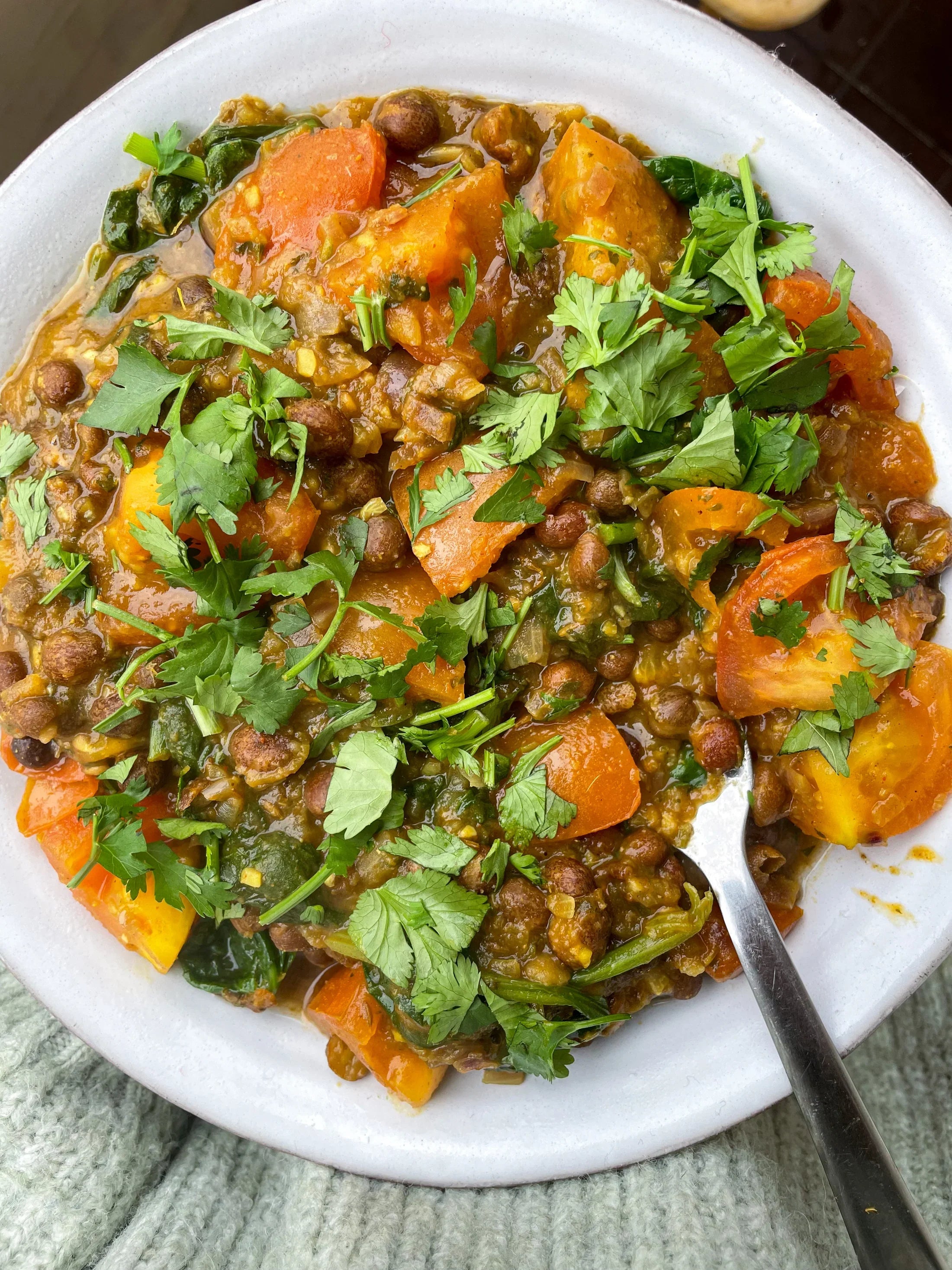 beans_recipe_black_badger_chana_masala_by_Anna_Jones_carlin_peas_boldbeanco_uk